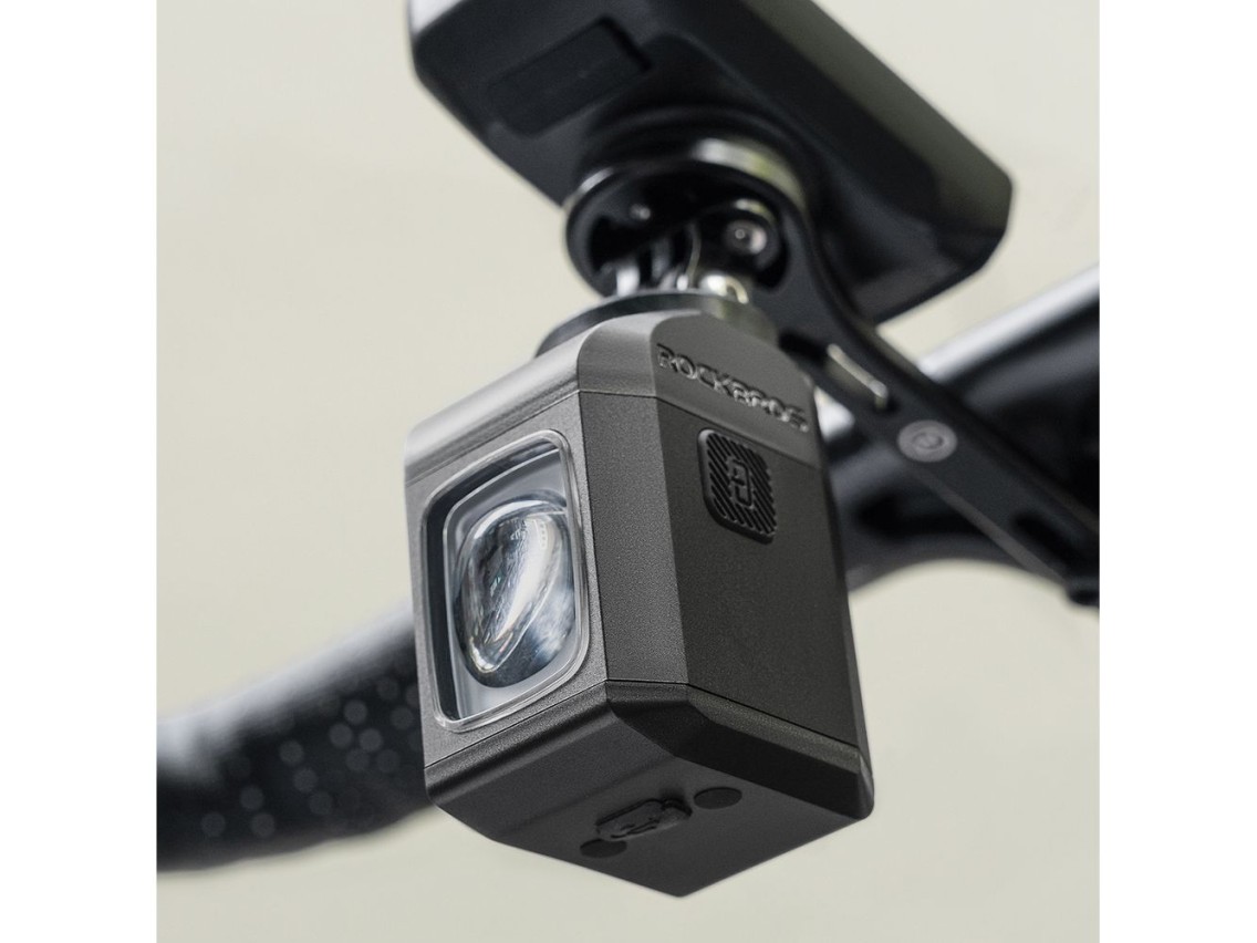 Luz dianteira para bicicleta Rockbros M8 1600lm com controle remoto, alcance de 10m, bateria recarre