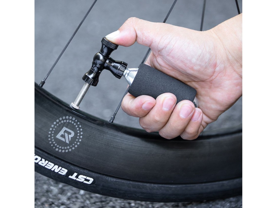Bomba de CO2 Rockbros, cabezal de válvula de aleación de aluminio, sin cartucho, compatible con válv
