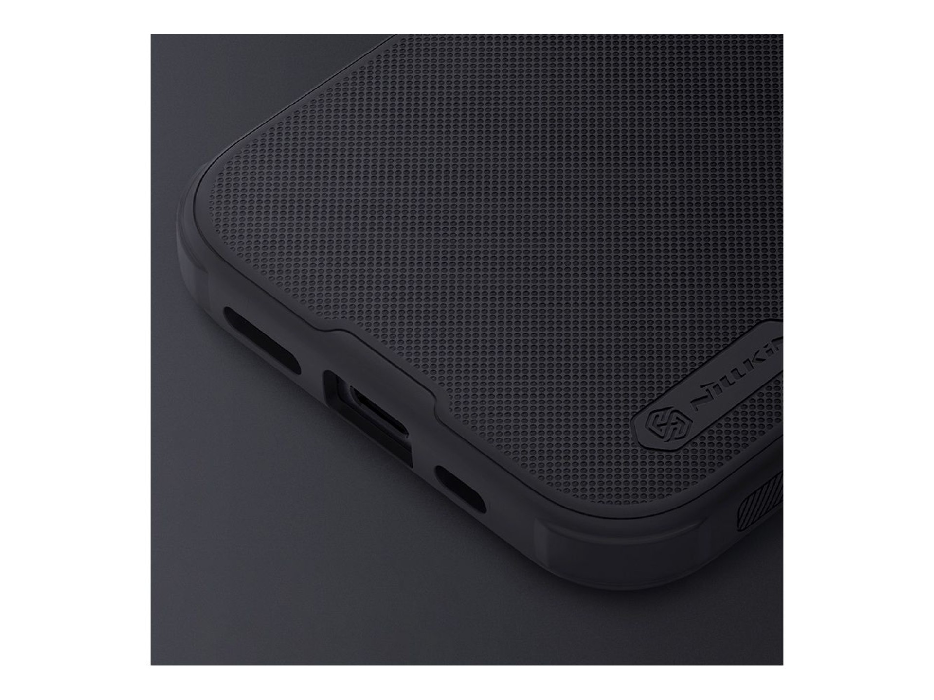 Nillkin Super Frosted Shield Pro reinforced case for iPhone 15 Plus - blue