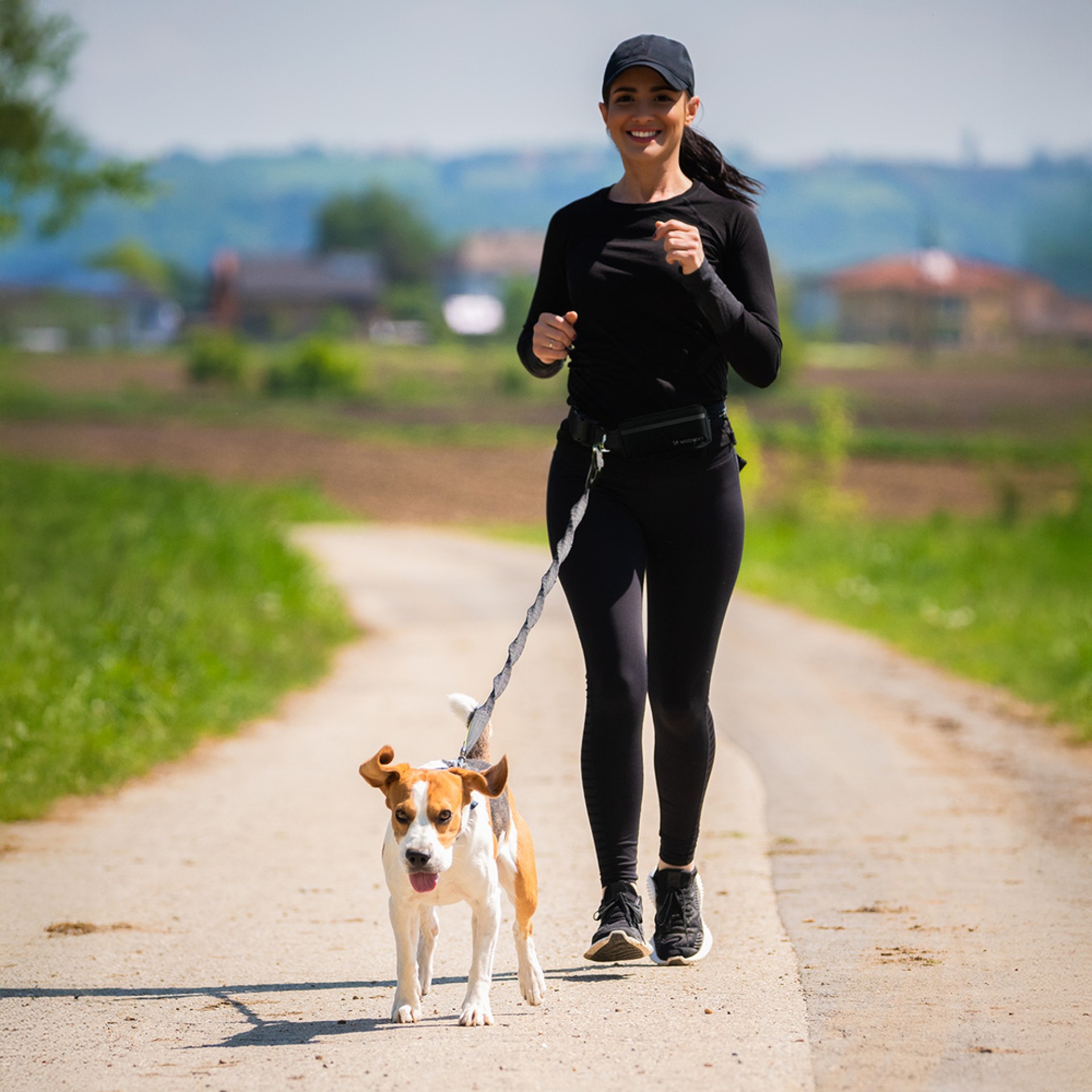 Cinturón Wozinsky WPST-01 con bolsillo y correa elástica para correr con perro - Negro