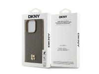 Funda MagSafe DKNY con estampado de cuero y logo metálico para iPhone 14 Pro Max - Marrón Funda MagSafe DKNY con estampado de cuero y logo metálico para iPhone 14 Pro Max - Marrón