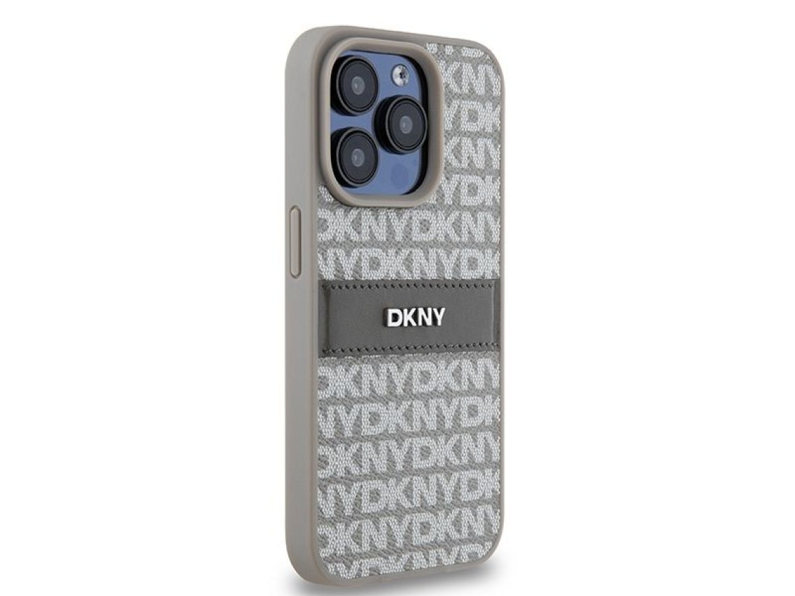 Capa DKNY em couro com estampa Mono Stripe e logo metálico para iPhone 15 Pro - bege