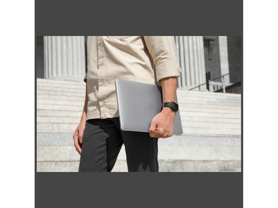 Funda Uniq Vero para MacBook Pro 14" M1-M4 (2021-2024) - Transparente