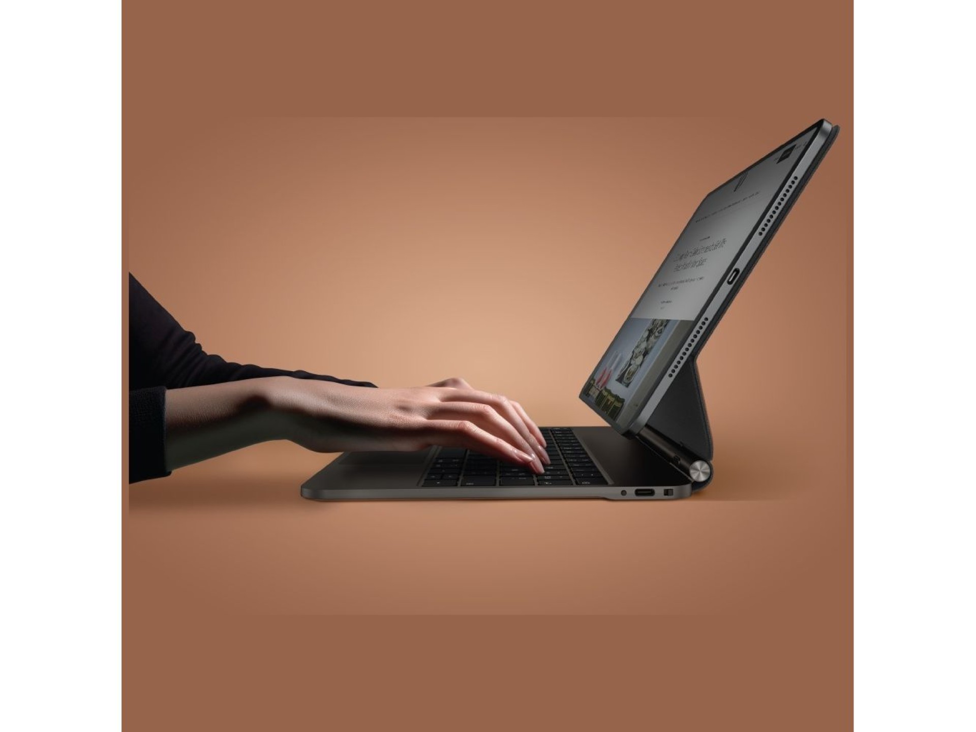 Funda con teclado magnético inteligente Uniq Venno Pro para iPad de 11