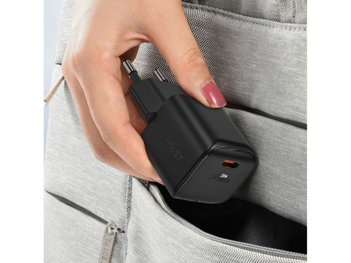 Cargador de pared Acefast A73 Mini PD de 20 W GaN USB-C - negro