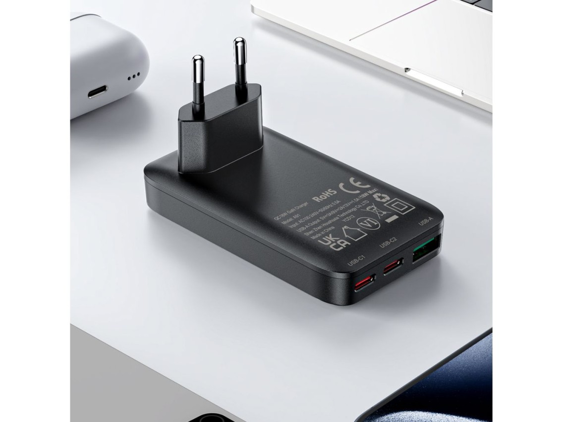 Acefast A100 65W GaN 2 USB-C+ USB-A Charger Ultra Slim - Black