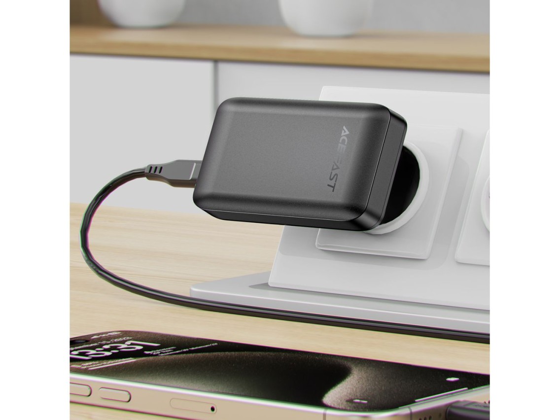 Acefast A100 65W GaN 2 USB-C+ USB-A Charger Ultra Slim - Black