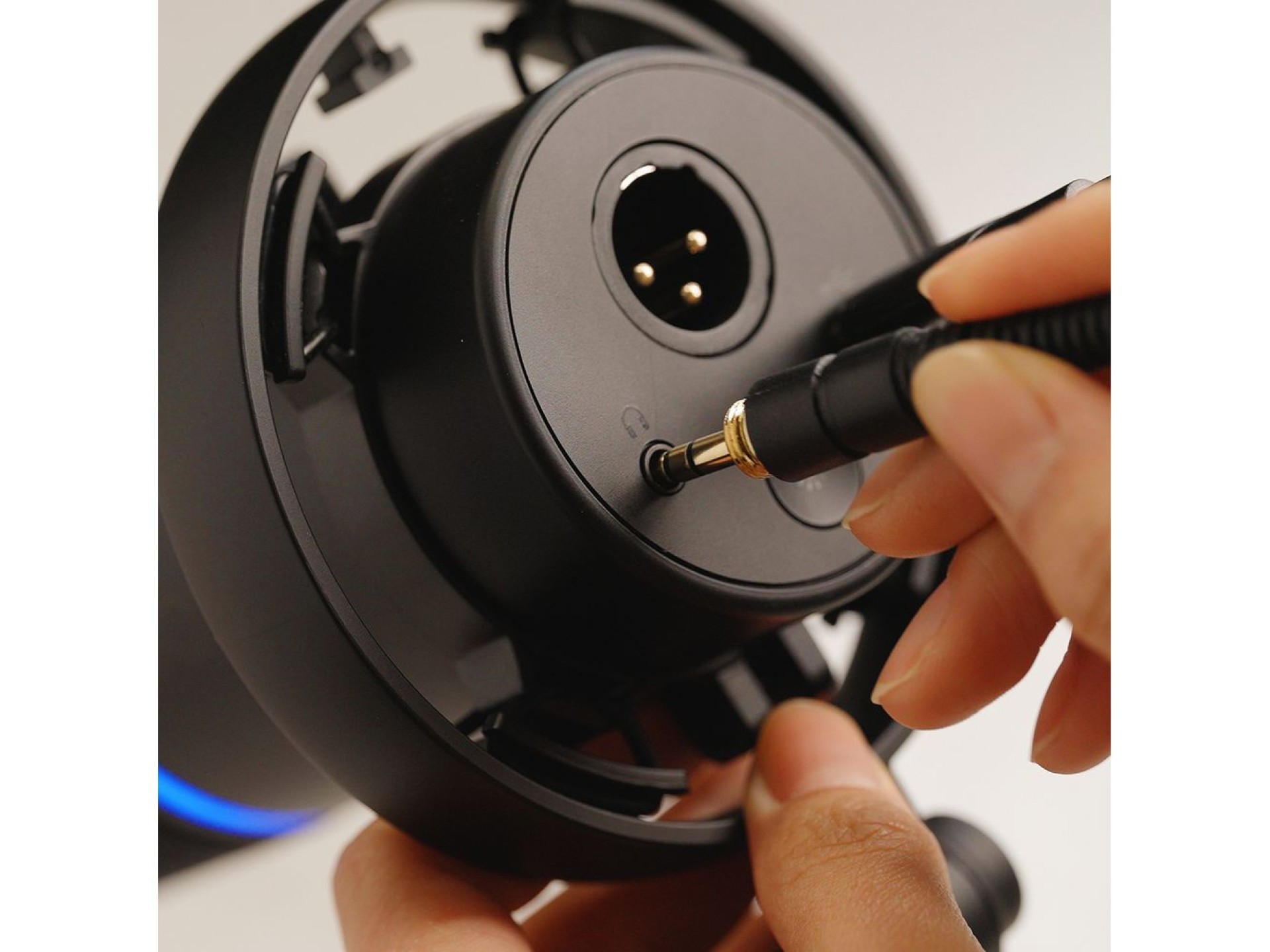 Microfone dinâmico com fio para jogos BOYA CastMic S60, USB XLR - Preto