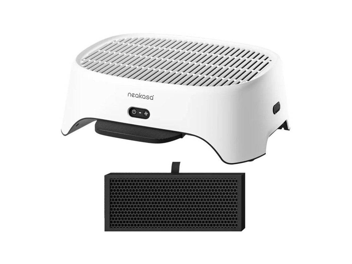 D� um passo � frente na caixa de areia do gato com o absorvedor de odores Neakasa AirStep.