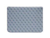 Guess 4G Printed Stripes cover for a 16" laptop - blue Guess 4G Printed Stripes cover for a 16" laptop - blue