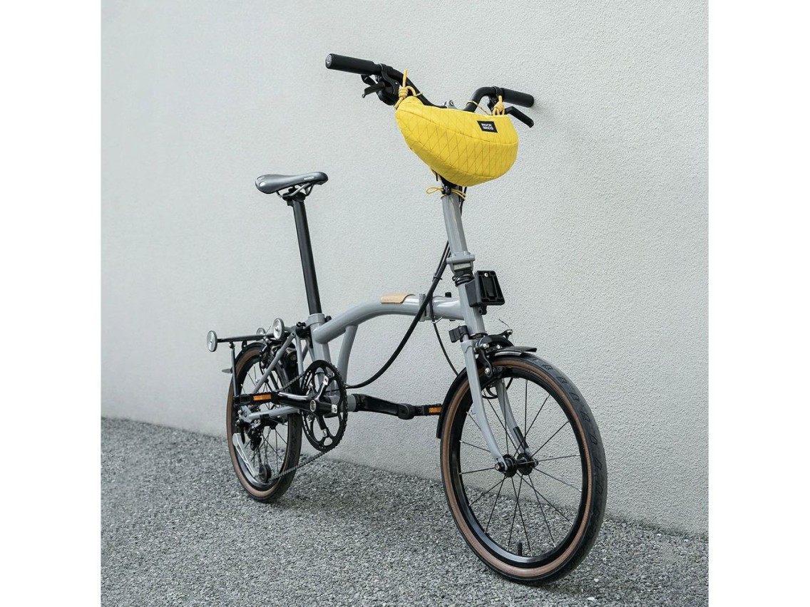 Bolsa para bicicleta Rockbros H74 para manillar o bandolera tipo banana, 1,8 L - Amarilla