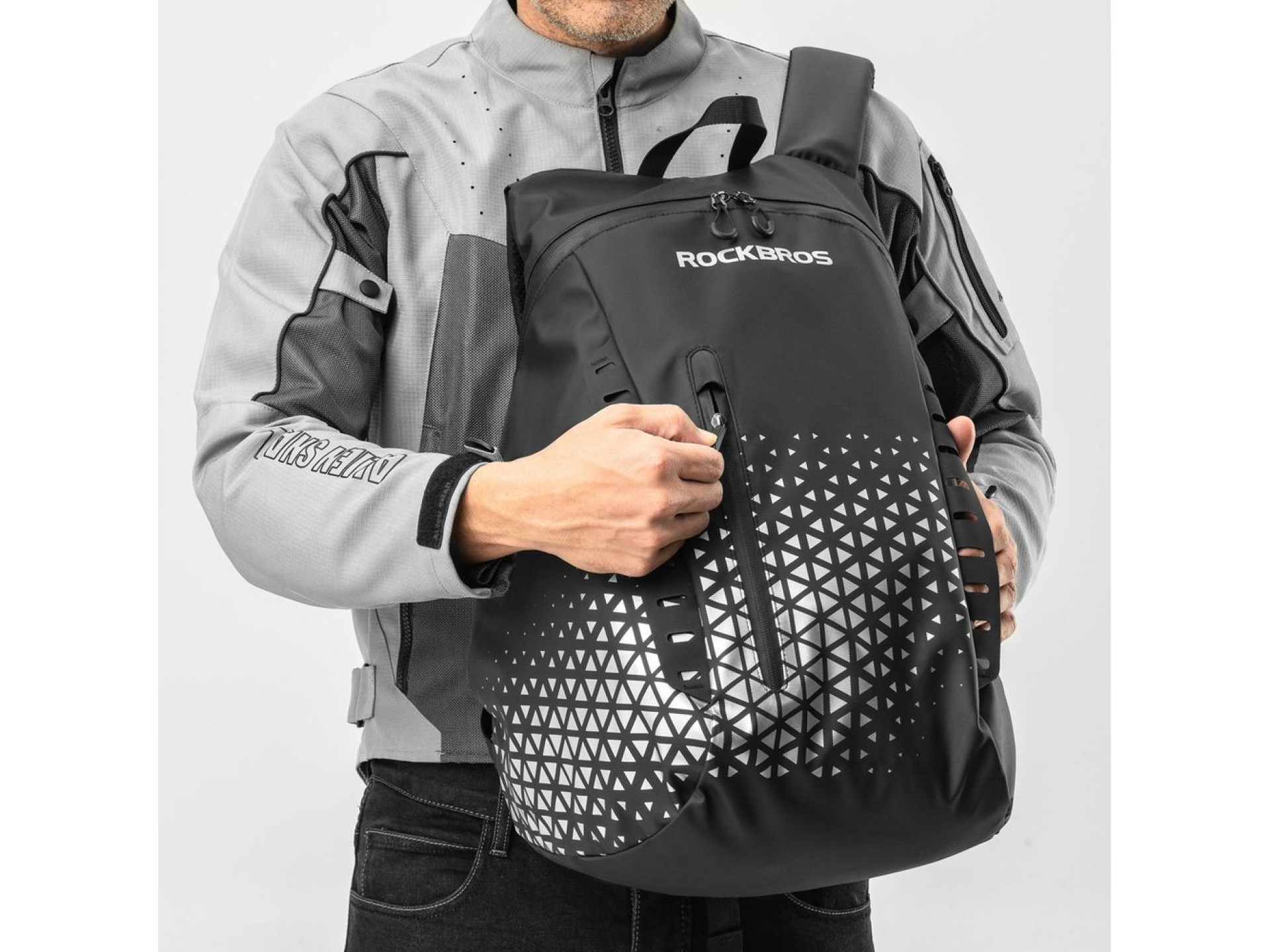 Rockbros H36 Backpack with Helmet Holder 14.5L - Black