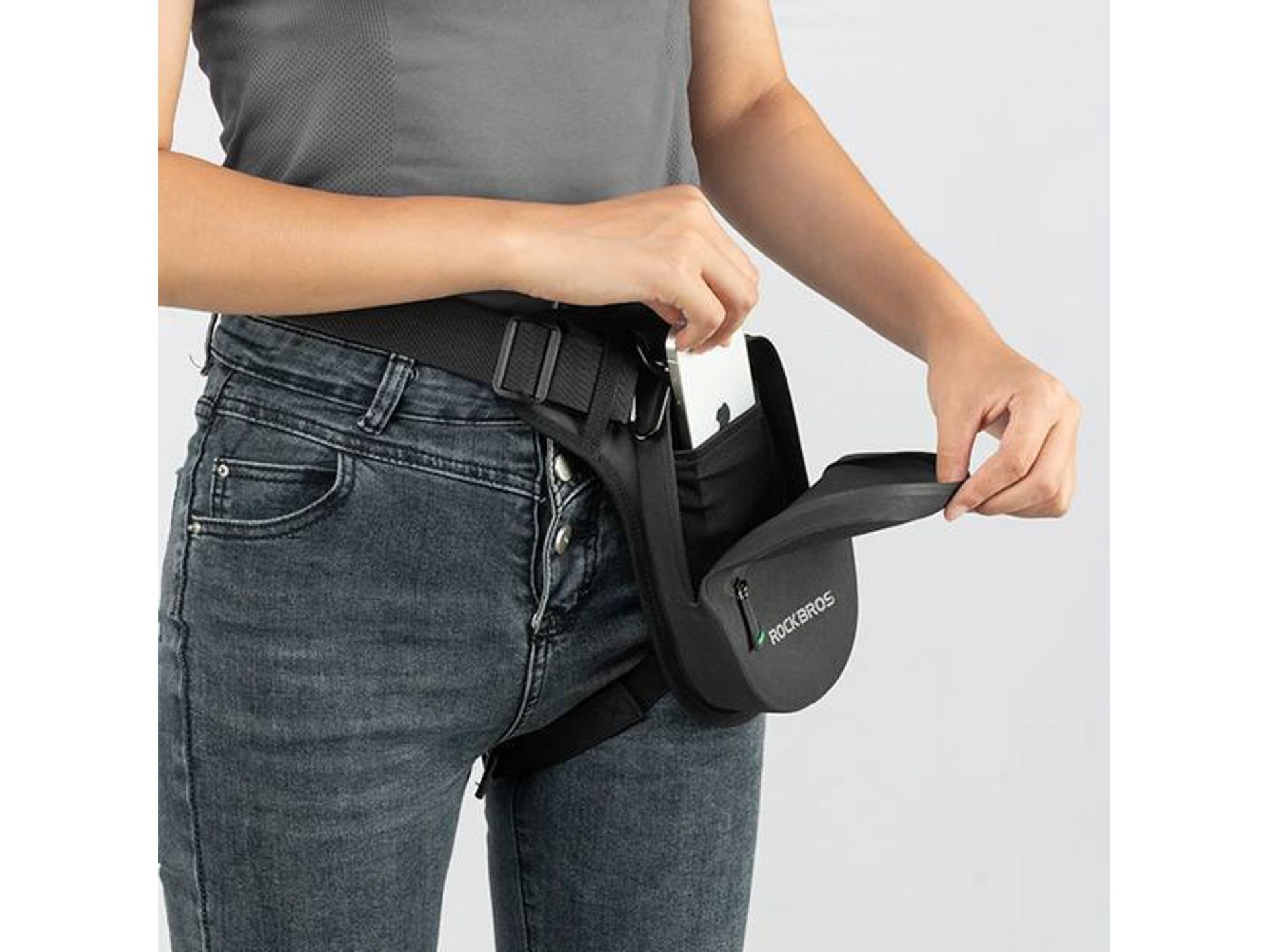 Rockbros AS-081 Motorcycle Thigh or Hip Bag 1L - Black