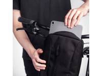 Bolsa esportiva para guidão de patinete Wozinsky WSB6GR com alça de ombro, 5L - Cinza Bolsa esportiva para guidão de patinete Wozinsky WSB6GR com alça de ombro, 5L - Cinza