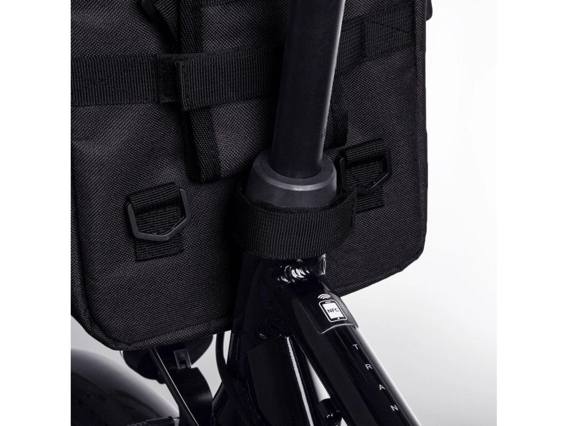 Bolsa esportiva para guidão de patinete Wozinsky WSB6GR com alça de ombro, 5L - Cinza