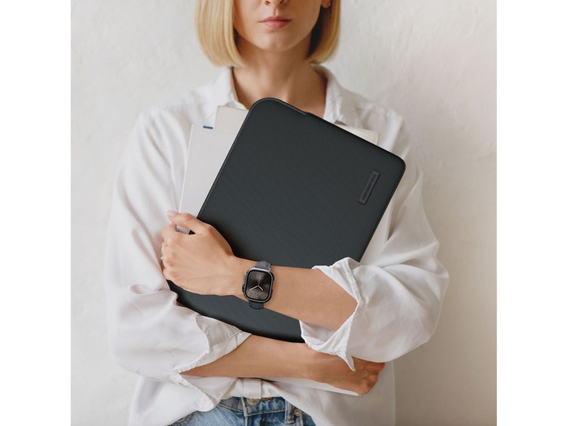 AmazingThing Minimal BasicBag Laptop Bag for MacBook Neo 13" - Black