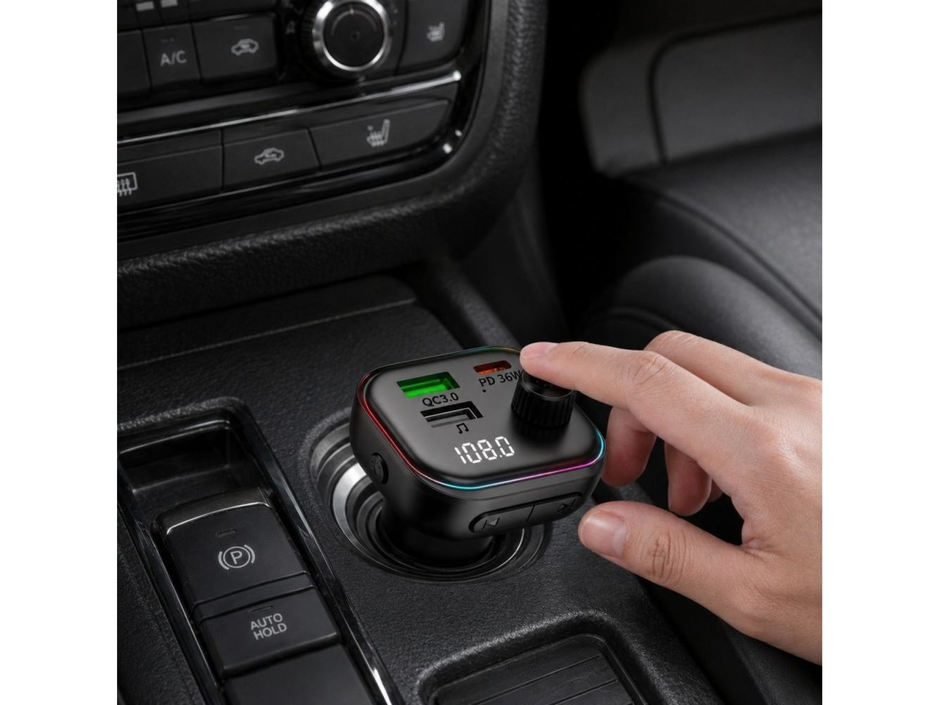 Cargador de coche Tech-Protect CC07 de 3 puertos PD de 54 W + transmisor FM Bluetooth - Negro