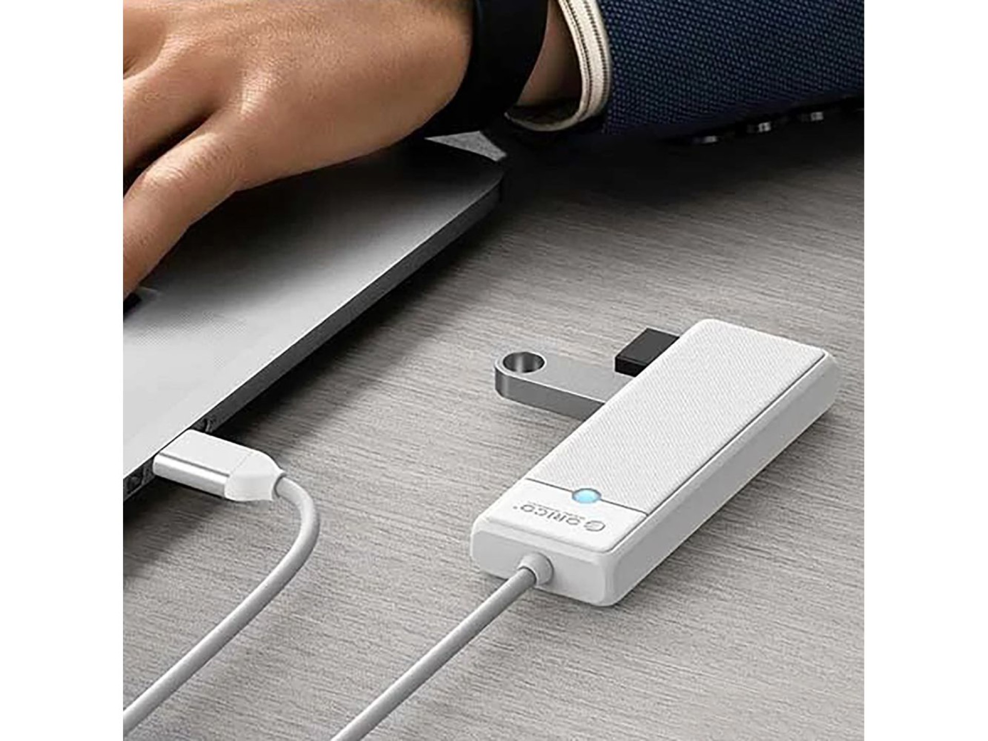 Orico PAPW4A-C3 USB Hub 4-port 4x USB-A 3.0 0.15 m - white