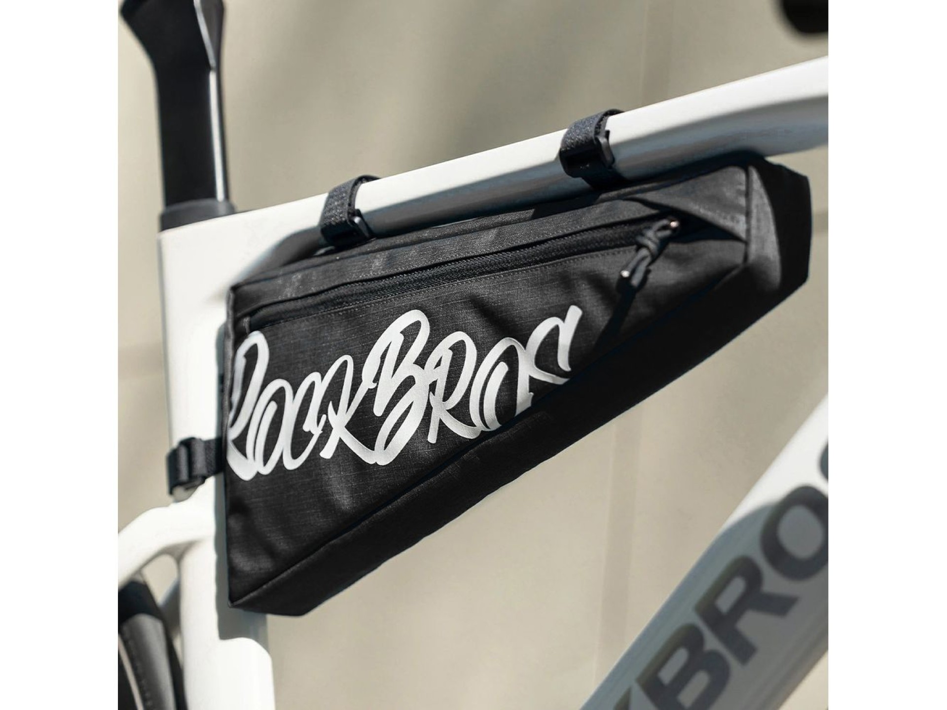 Bolsa de quadro triangular Rockbros G008 Flash Journey tamanho XL 1,9 L - Preta