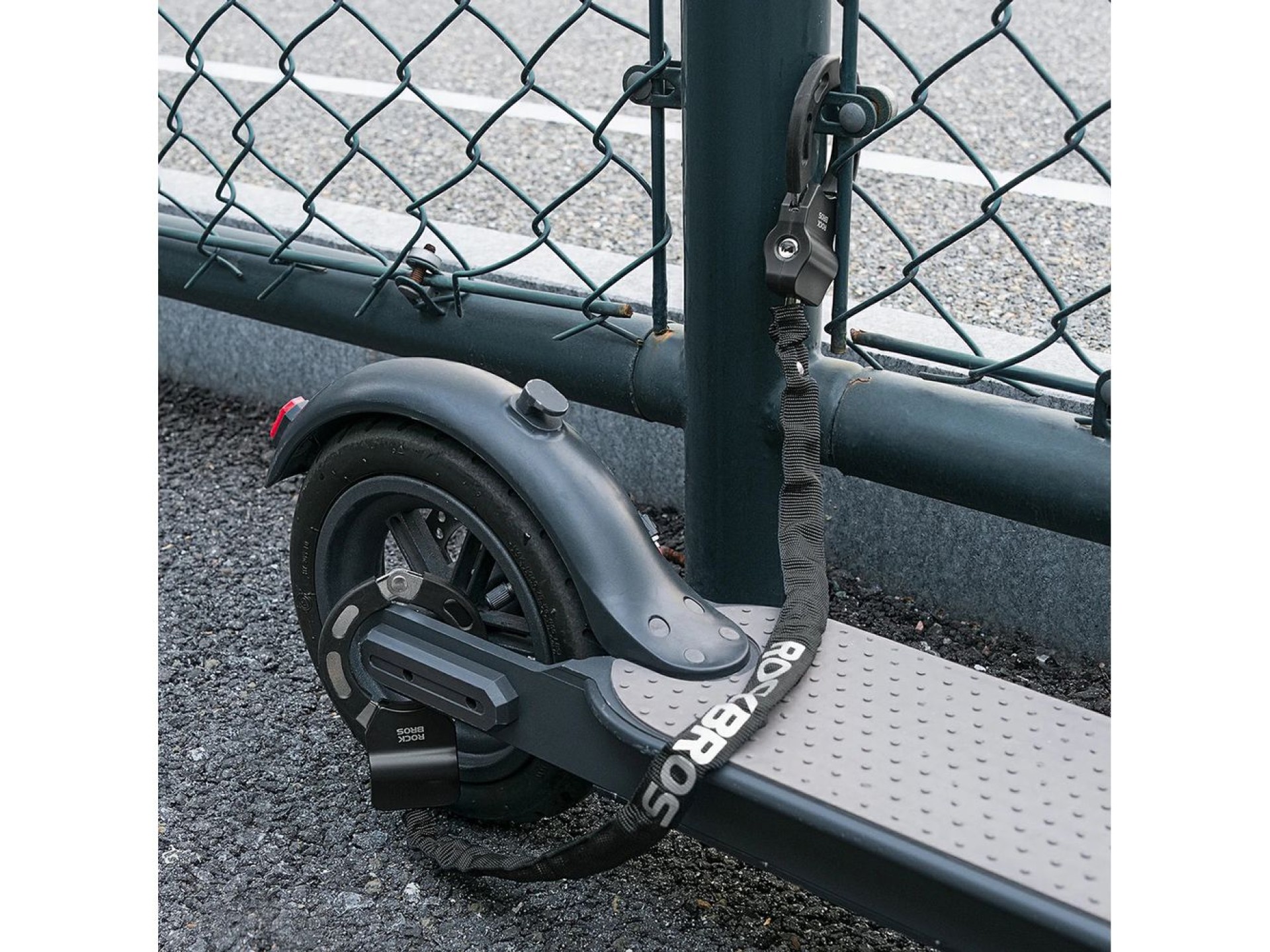 Cadeado de corrente Rockbros 85922 para scooters e bicicletas - Preto