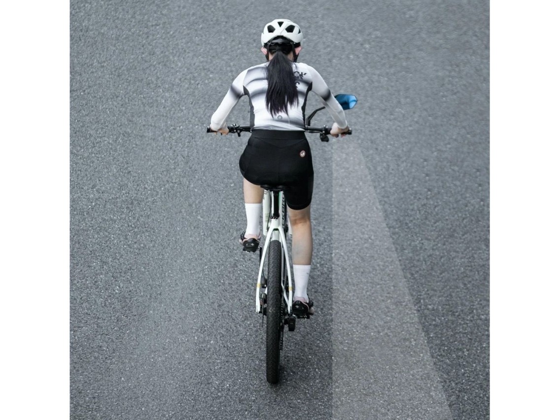 Rockbros F-253W Anti-Glare Carbon Fiber Arm Bicycle Mirror - Right