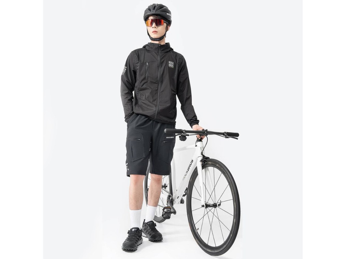 Rockbros TLWT002 ROAD TO SKY L Bicycle Windbreaker - Black