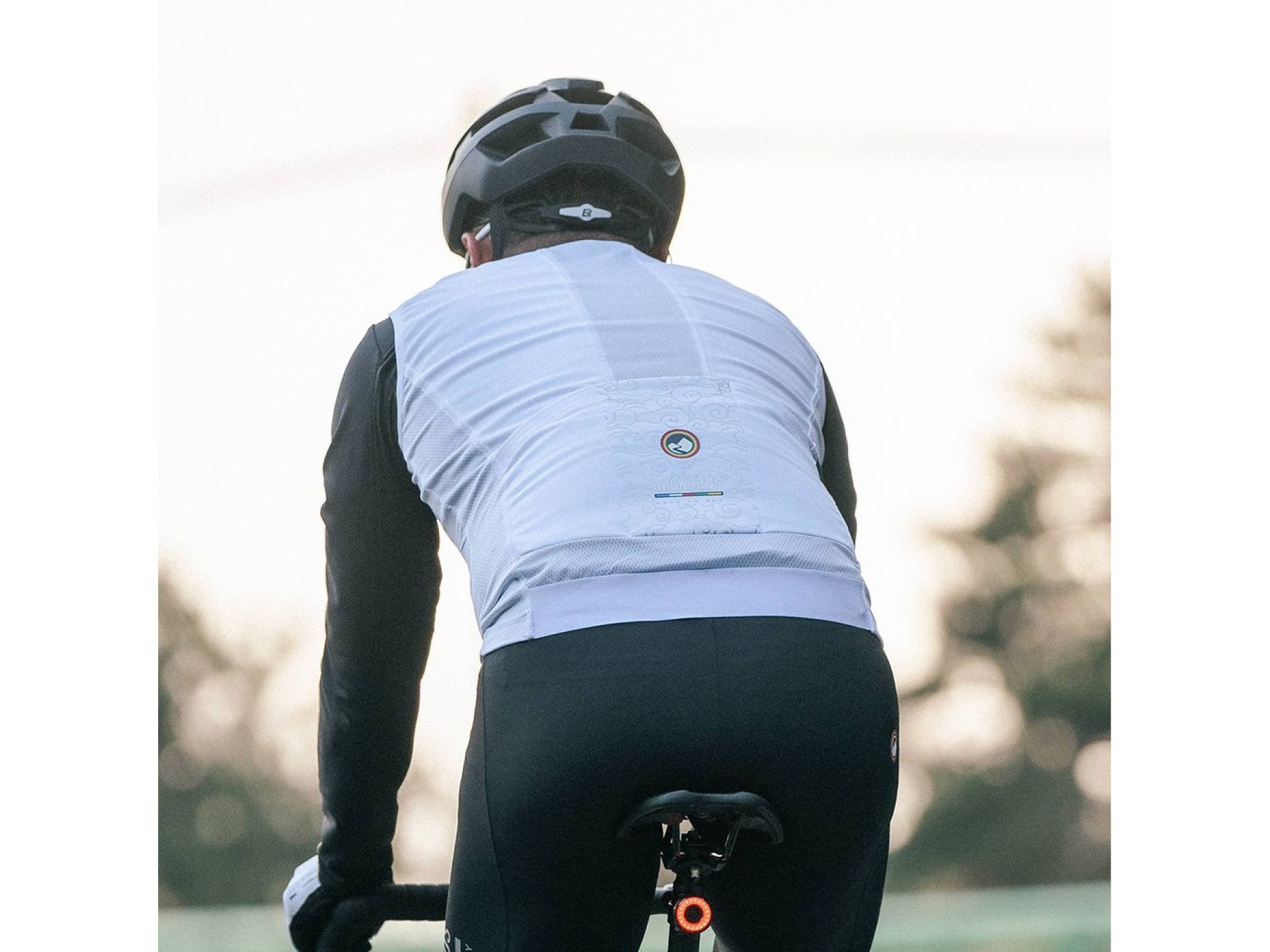 Rockbros TLMJ002 ROAD TO SKY windproof vest insulated L - white