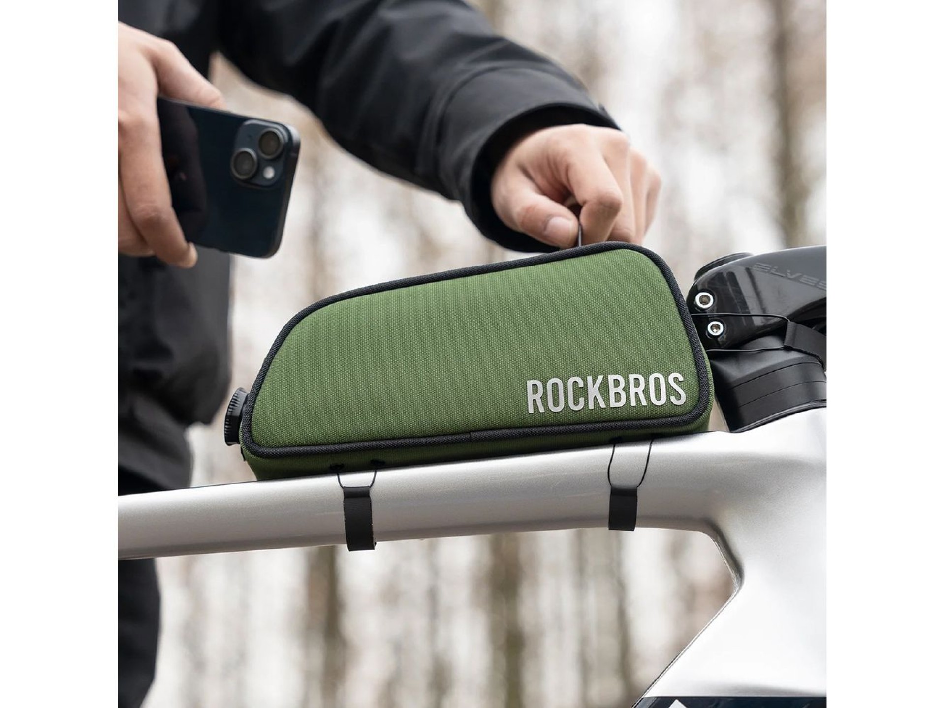 Bolsa de quadro impermeável Rockbros TL004 ROAD TO SKY 0,7 l - verde