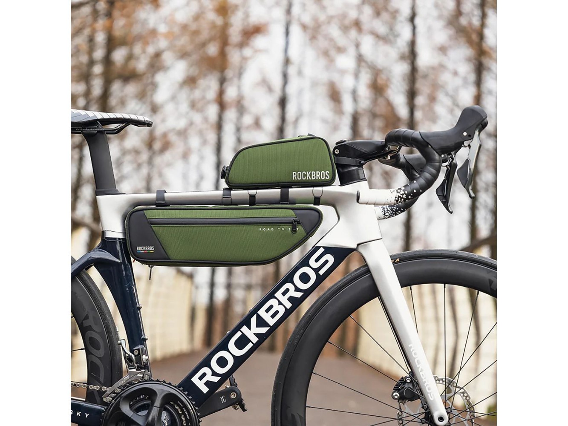 Bolsa de quadro impermeável Rockbros TL004 ROAD TO SKY 0,7 l - verde