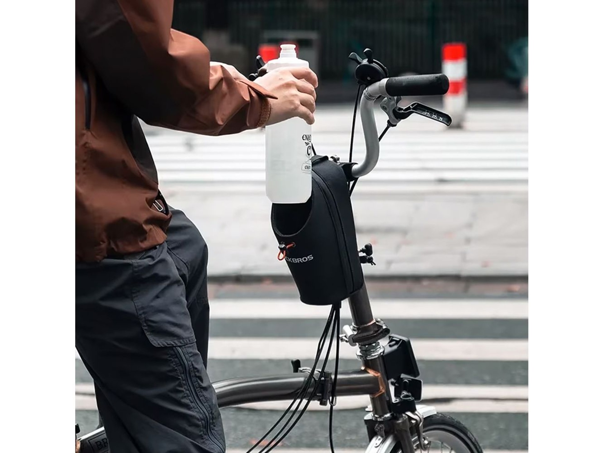 Bolsa para manillar Rockbros P002 compatible con patinetes y bicicletas urbanas plegables, 1,5 L - N