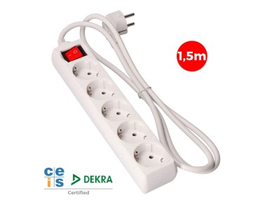 5-outlet multi-socket 2p+e with illuminated switch, 16 to 250 v~ 1,5 m cable h05vv-f 3g1,5 mm� white