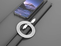 Techancy USB-C to USB-C Cable TB4764 1M PD 60W, Braided, Fast Charging, Compatible with Mobile Phone Techancy USB-C to USB-C Cable TB4764 1M PD 60W, Braided, Fast Charging, Compatible with Mobile Phone
