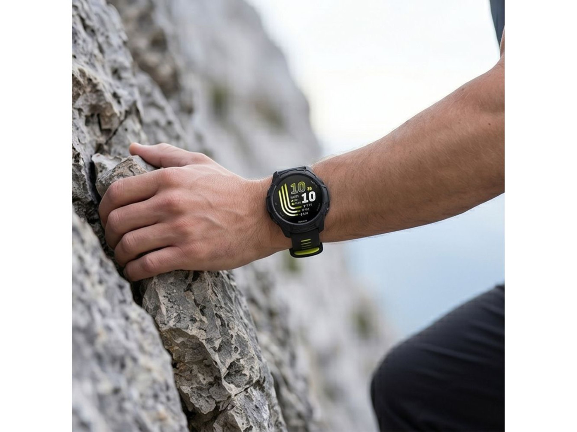 Capa protetora Tech-Protect Defense Air para Garmin Forerunner 70/170 - Preta
