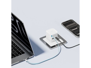 Cargador de pared Cuktech AD653W de 67 W con tecnolog�a GaN, 2 puertos USB-C + USB-A y cable USB-C r