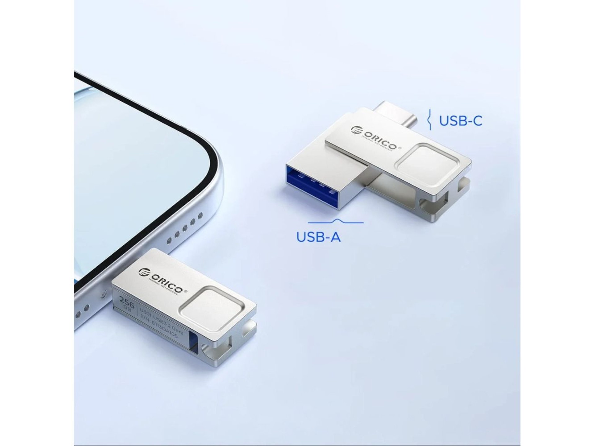 Memoria USB Orico U301 de 128 GB con puertos USB-A, USB-C y USB 3.2 Gen 1 - Plateada