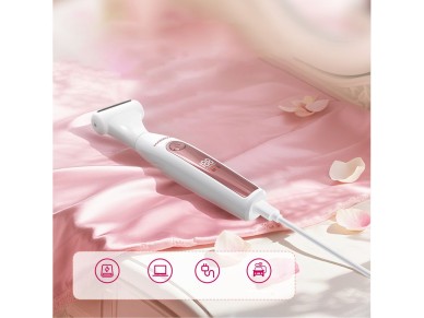 MAXGROOM ZC-T18 multifunctional women's trimmer with replaceable tips - white and pink MAXGROOM ZC-T18 multifunctional women's trimmer with replaceable tips - white and pink