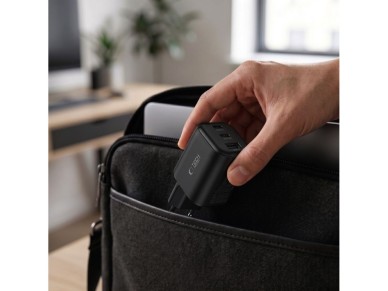 Tech-Protect NCA100W-GaN PD 3.2 100W / QC3.0 wall charger - black Tech-Protect NCA100W-GaN PD 3.2 100W / QC3.0 wall charger - black