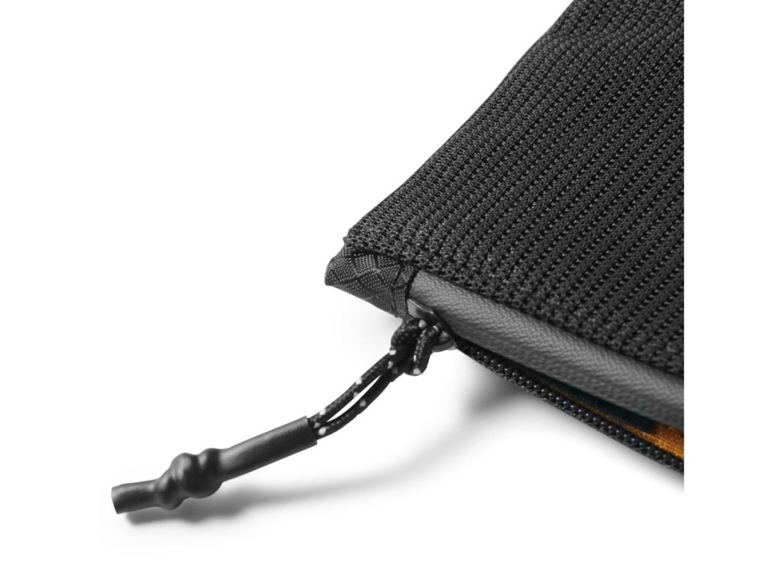 Spigen LF300 RFID Wallet - Black