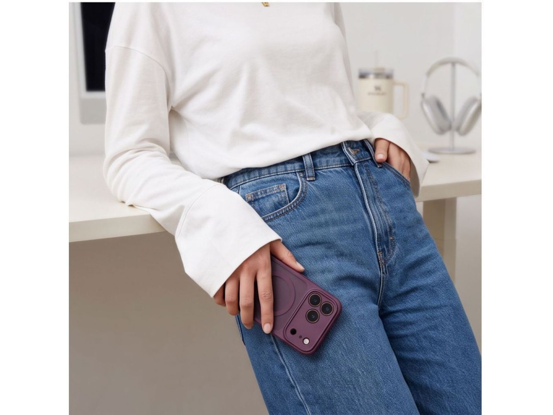 Funda Tech-Protect BasicMag MagSafe para iPhone 17 Pro / 18 Pro - Borgoña Mate