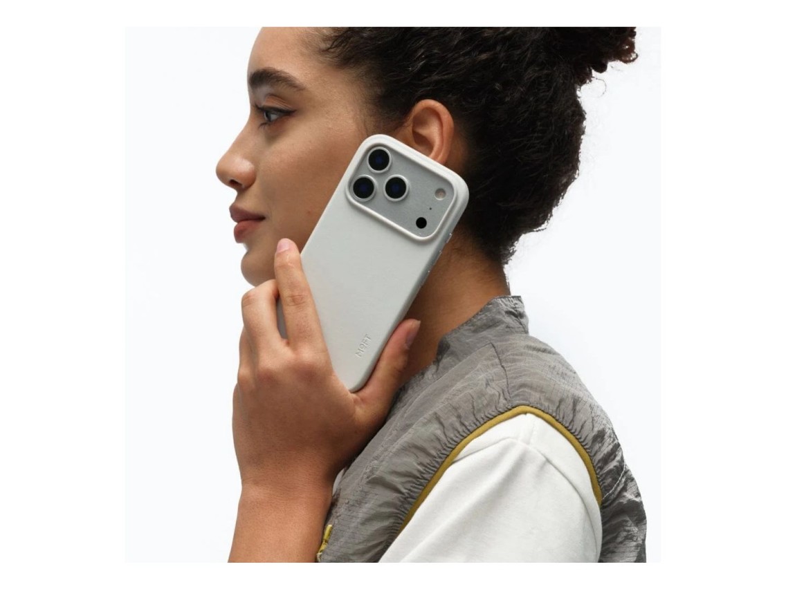 Moft Snap Movas MagSafe Case for iPhone 17 Pro Max misty cove