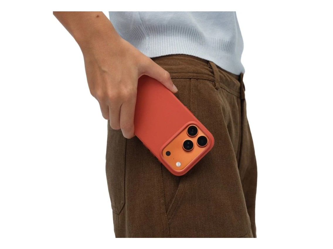 Moft Snap Movas MagSafe Case for iPhone 17 Pro Max clay