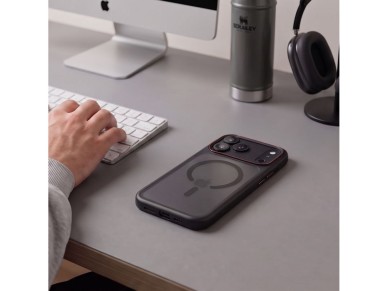 Tech-Protect MagCam MagSafe Case for iPhone 18 Pro / 17 Pro - Matte Black and Red
