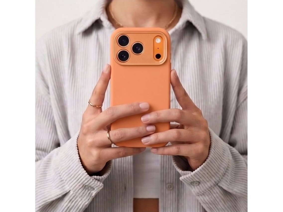 Tech-Protect Uniq MagSafe CC Case for iPhone 18 Pro Max / 17 Pro Max - Orange