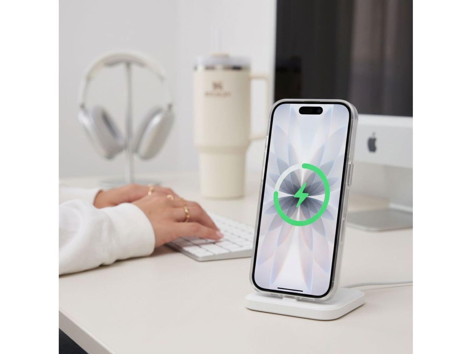 Funda Tech-Protect MagZero MagSafe para iPhone 17 - Blanco mate