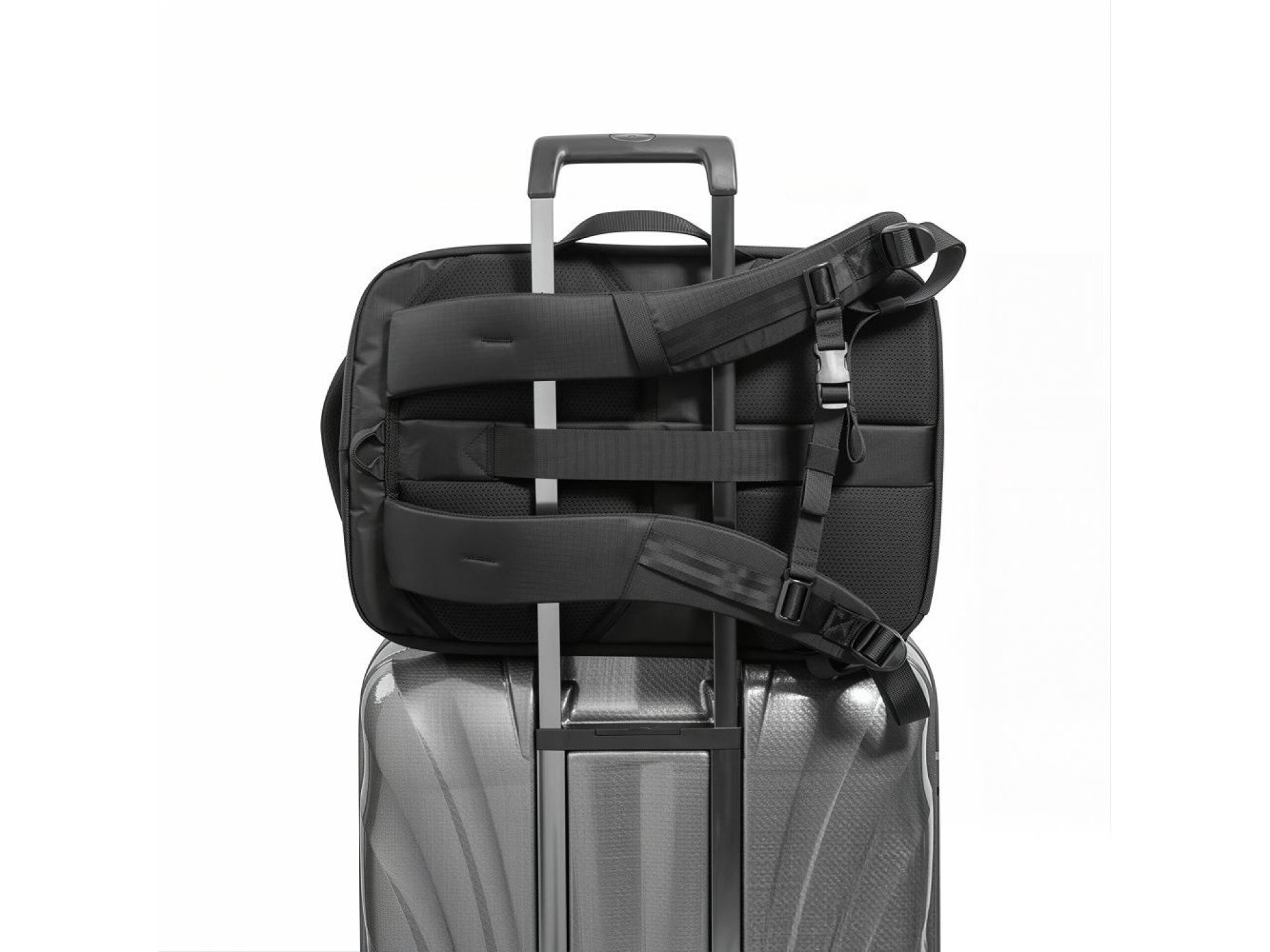 Mochila para portátil Tech-Protect Defender S70 RYANAIR & WIZZAIR de 24 L - Negra