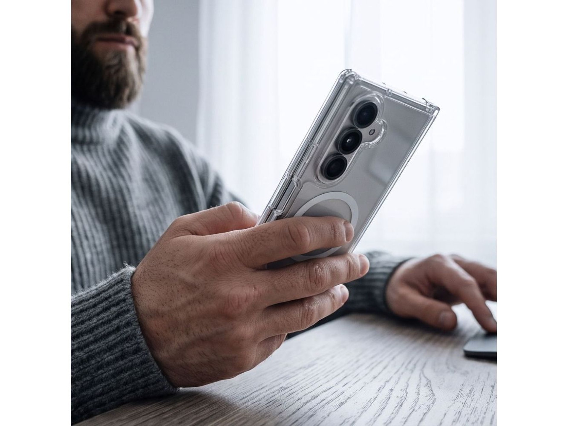 Tech-Protect FlexAir Hybrid MagSafe Case for Samsung Galaxy Z Fold 8 Ultra - Transparent