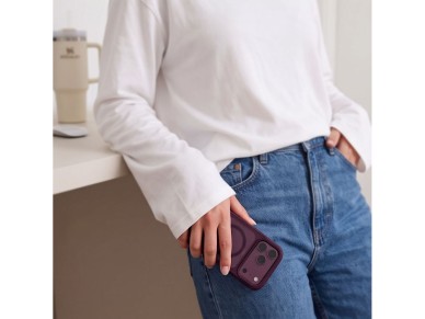 Funda Tech-Protect Magmat MagSafe CC para iPhone 18 Pro / 17 Pro - Borgoña mate Funda Tech-Protect Magmat MagSafe CC para iPhone 18 Pro / 17 Pro - Borgoña mate