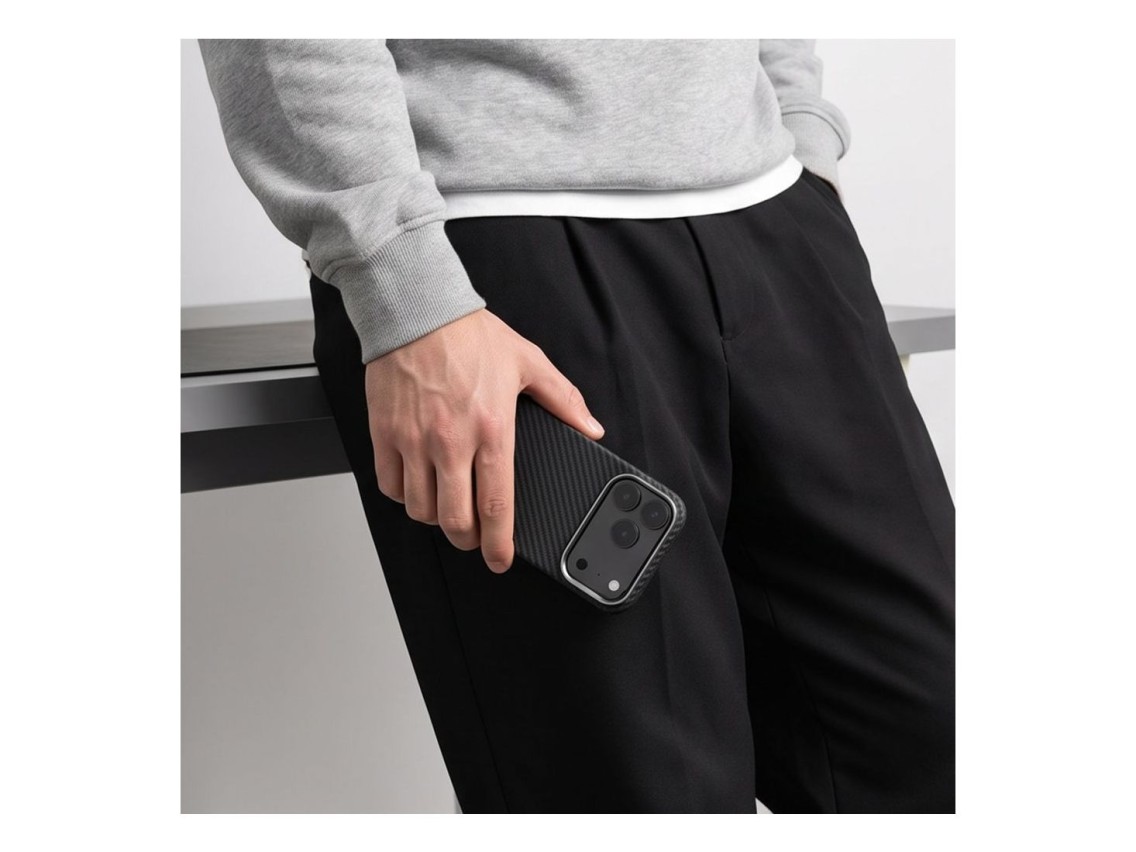 Tech-Protect Ion Carbon MagSafe Case for iPhone 18 Pro / 17 Pro - Black & Silver