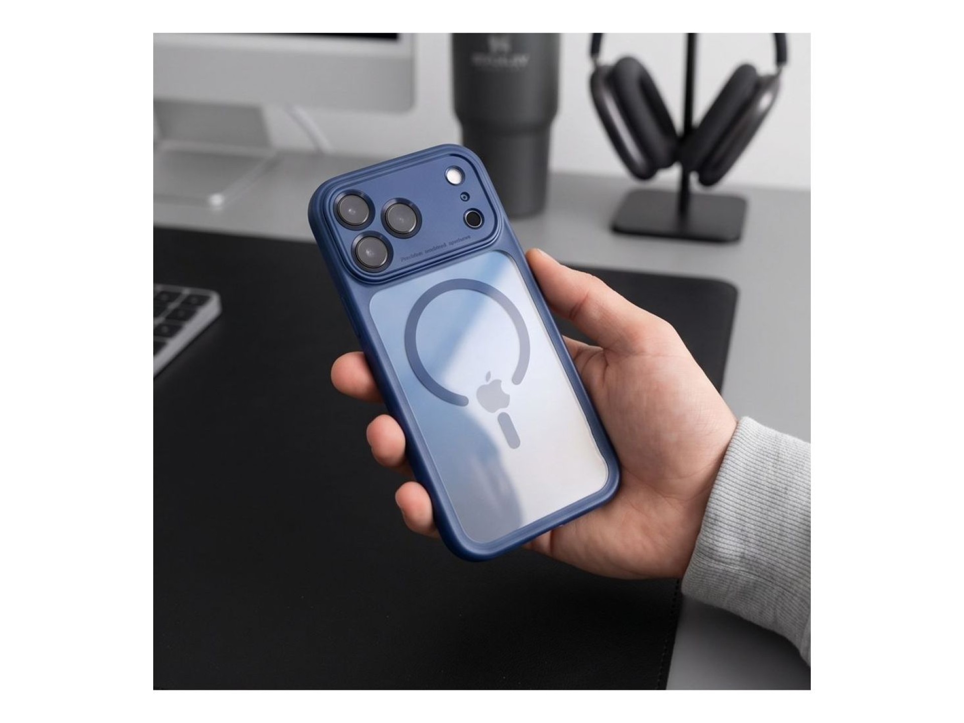 Tech-Protect MagPeak MagSafe CC Case for iPhone 18 Pro / 17 Pro - Clear Navy Blue