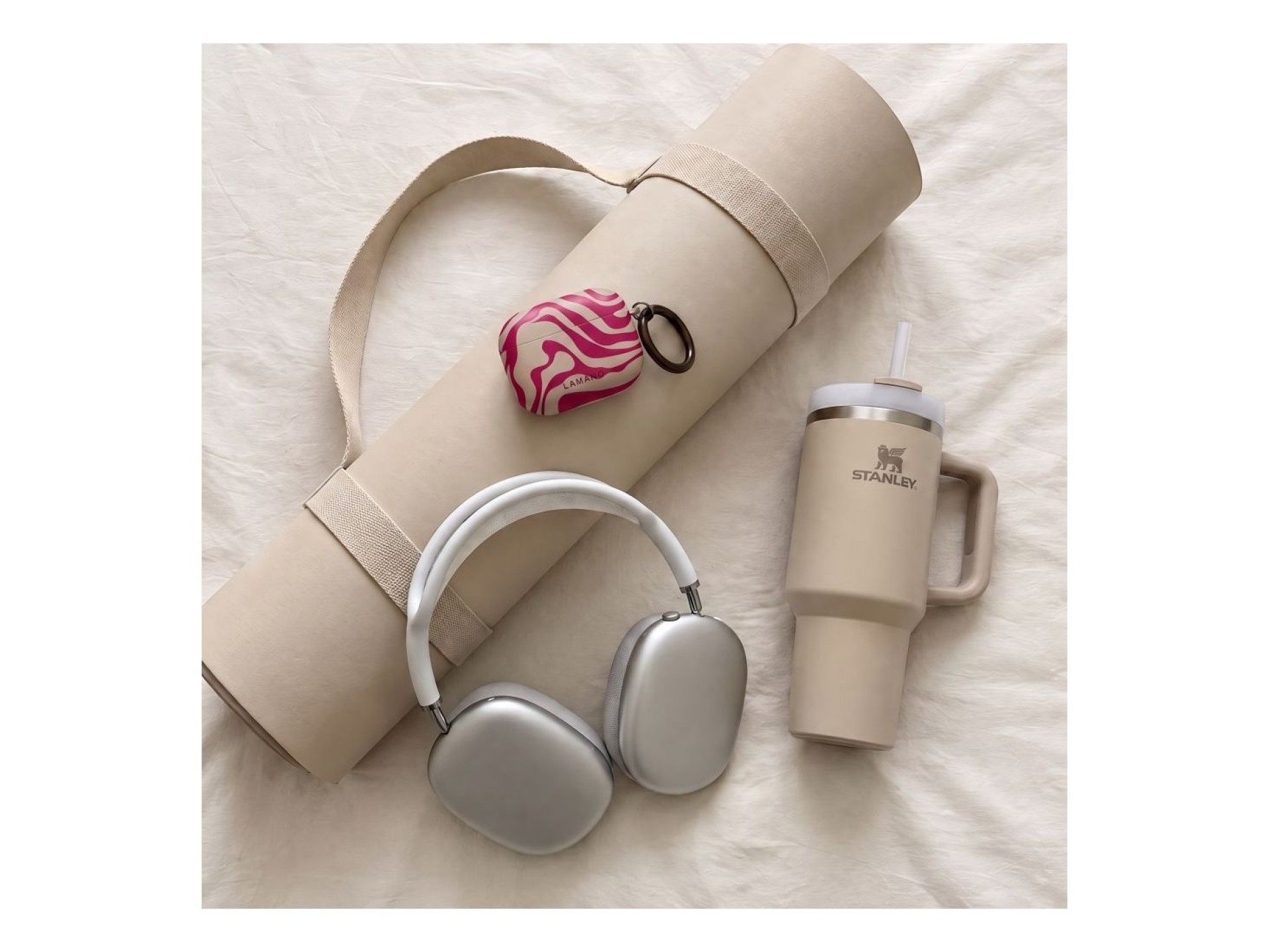Lamano Tech-Protect Case for AirPods Pro 3 - Pink and Beige